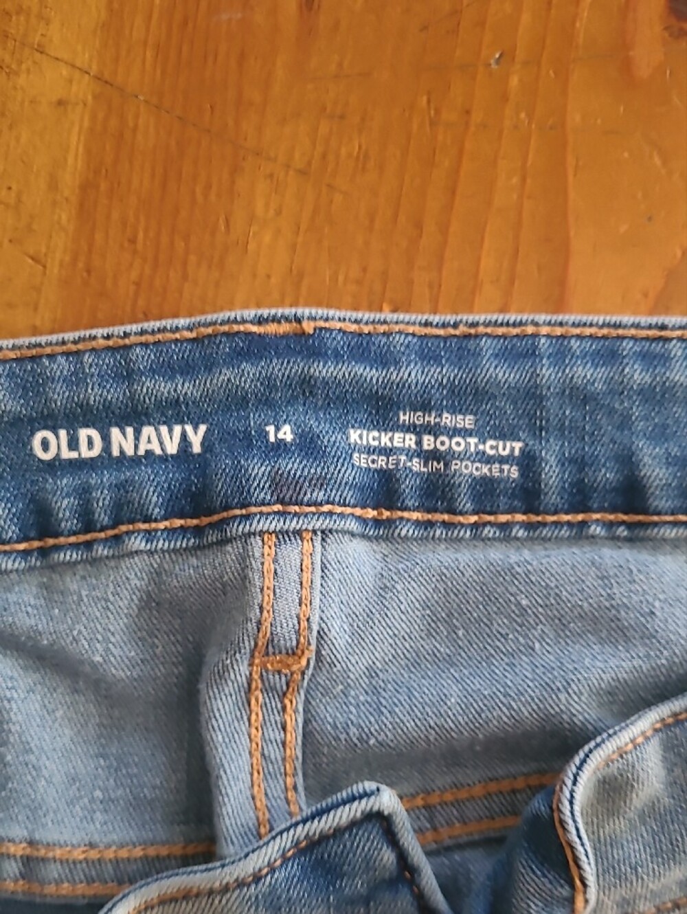 Old Navy Light Blue High Rise Kicker Boot Cut Jeans - Picture 2 of 3